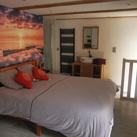 2 Chambres D'Hotes Avec Kitchenette, Frigo, Dolce Via Saint-Martin-de-Valamas Exterior photo